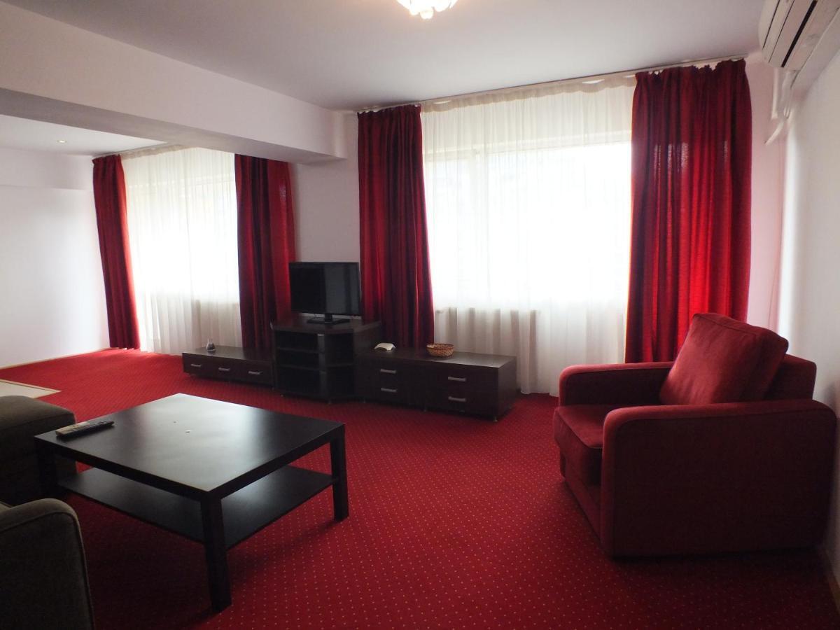 Alba Iulia Square - Apartments And Studios ブカレスト エクステリア 写真